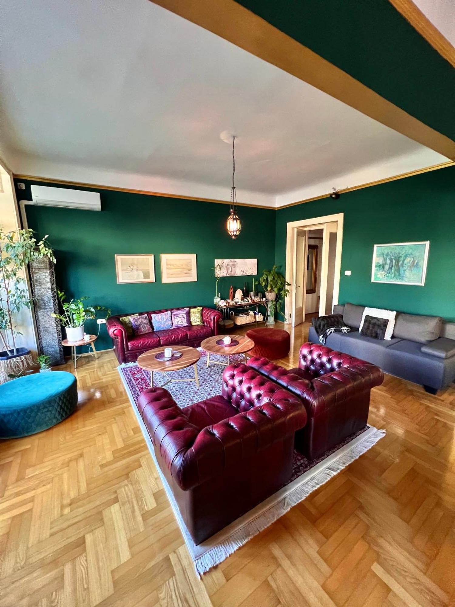 Diana'S Temple Suite พูลา ภายนอก รูปภาพ
